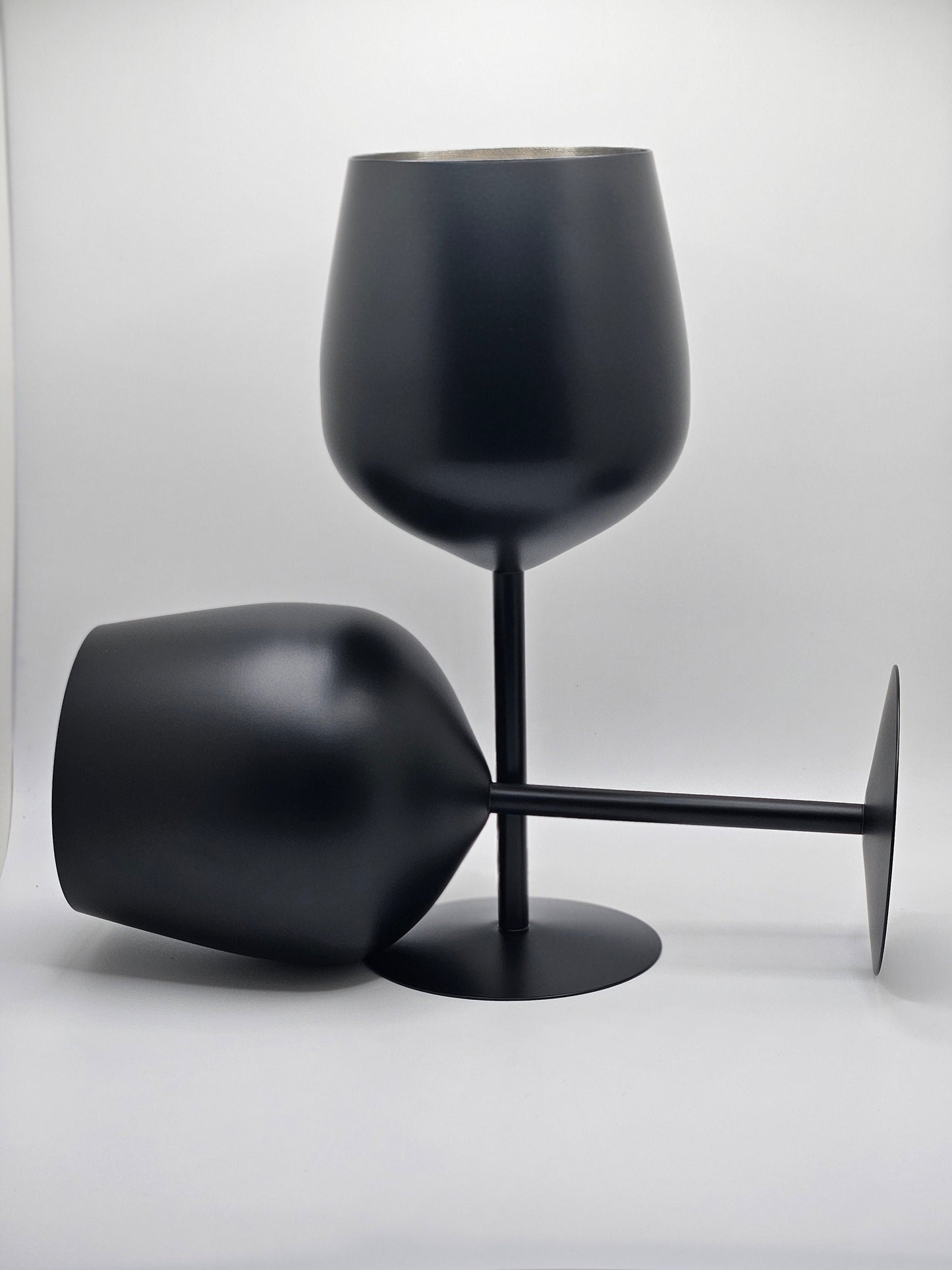 Black Stainless Steel and Matte Black Wine Goblets Mixed Set (Set of 2)